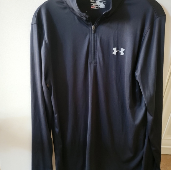 Under Armour leisure/workout top - Picture 7 of 7